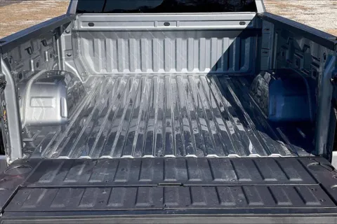 More photos of 2025 GMC Sierra 1500 SLT at Cable Dahmer Chevrolet of Independence, MO