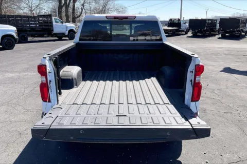 More photos of 2025 Chevrolet Silverado 1500 LTZ at Cable Dahmer Chevrolet of Independence, MO