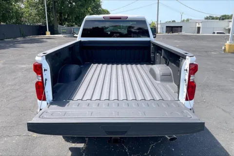 More photos of 2025 Chevrolet Silverado 2500HD Work Truck at Cable Dahmer Chevrolet of Independence, MO