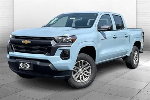 Photos of 2025 Chevrolet Colorado WT/LT for sale in Independence, MO at Cable Dahmer Chevrolet of Independence