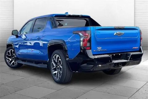 Another view of 2025 Chevrolet Silverado EV RST - Extended Range for sale in Independence, MO at Cable Dahmer Chevrolet of Independence