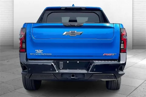 More photos of 2025 Chevrolet Silverado EV RST - Extended Range at Cable Dahmer Chevrolet of Independence, MO