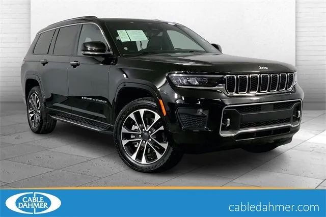Used 2021 Jeep Grand Cherokee L Overland for sale in Independence