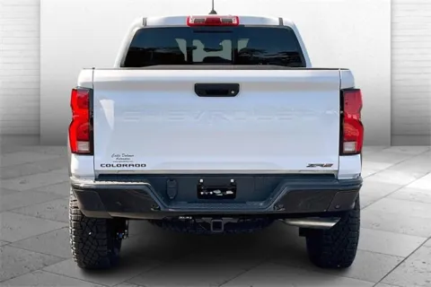 More photos of 2025 Chevrolet Colorado ZR2 at Cable Dahmer Chevrolet of Independence, MO
