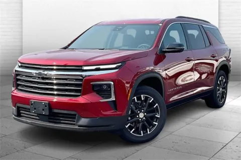 Photos of 2025 Chevrolet Traverse LT for sale in Independence, MO at Cable Dahmer Chevrolet of Independence
