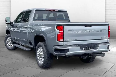 Another view of 2025 Chevrolet Silverado 2500 HD High Country for sale in Independence, MO at Cable Dahmer Chevrolet of Independence