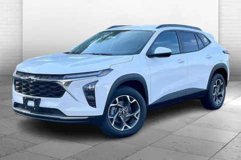 Photos of 2025 Chevrolet Trax LT for sale in Independence, MO at Cable Dahmer Chevrolet of Independence