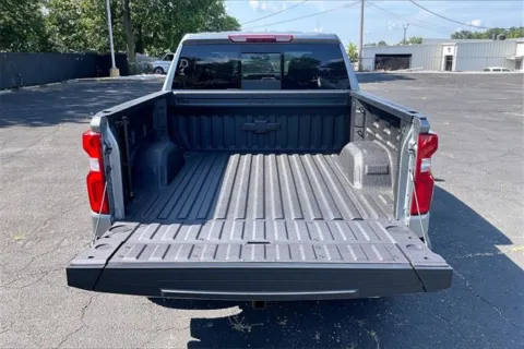More photos of 2025 Chevrolet Silverado 1500 LT Trail Boss at Cable Dahmer Chevrolet of Independence, MO