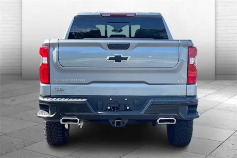 More photos of 2025 Chevrolet Silverado 1500 LT Trail Boss at Cable Dahmer Chevrolet of Independence, MO
