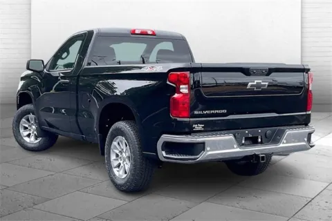 Another view of 2025 Chevrolet Silverado 1500 WT for sale in Independence, MO at Cable Dahmer Chevrolet of Independence