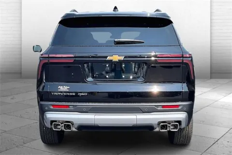 More photos of 2025 Chevrolet Traverse LT at Cable Dahmer Chevrolet of Independence, MO