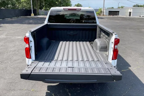More photos of 2024 Chevrolet Silverado 1500 RST at Cable Dahmer Chevrolet of Independence, MO