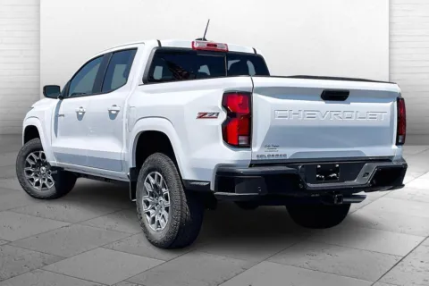 Another view of 2025 Chevrolet Colorado 4WD Z71 for sale in Independence, MO at Cable Dahmer Chevrolet of Independence