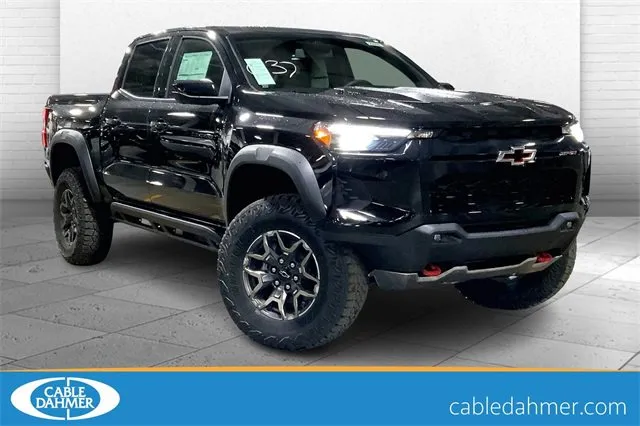 Black 2025 Chevrolet Colorado ZR2 for sale in Independence, MO