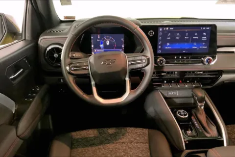 More photos of 2023 Chevrolet Colorado 4WD Z71 at Cable Dahmer Chevrolet of Independence, MO
