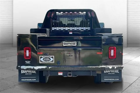 Another view of 2023 Chevrolet Silverado 3500 HD Chassis Cab Work Truck for sale in Independence, MO at Cable Dahmer Chevrolet of Independence