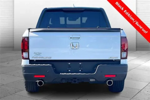 Another view of 2023 Honda Ridgeline Black Edition for sale in Independence, MO at Cable Dahmer Chevrolet of Independence