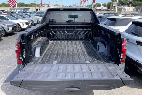 More photos of 2026 CHEVROLET SILVERADO EV Trail Boss - Extended Range at Cable Dahmer Chevrolet of Independence, MO