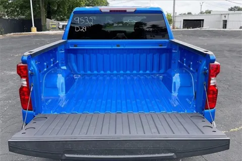 More photos of 2025 Chevrolet Silverado 1500 Custom at Cable Dahmer Chevrolet of Independence, MO