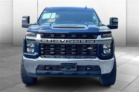 Photos of 2021 Chevrolet Silverado 2500 HD LT for sale in Independence, MO at Cable Dahmer Chevrolet of Independence
