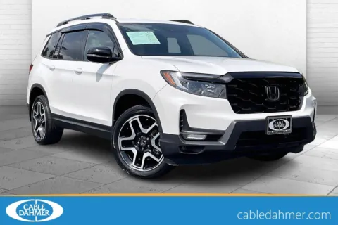 White 2022 Honda Passport Elite for sale in Independence, MO