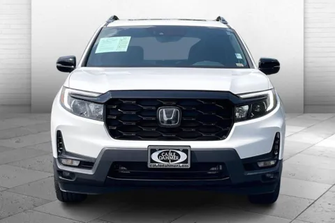 Photos of 2022 Honda Passport Elite for sale in Independence, MO at Cable Dahmer Chevrolet of Independence