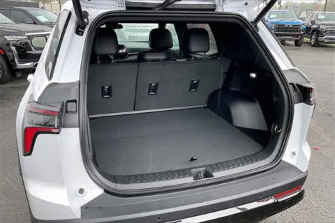 More photos of 2026 Chevrolet Equinox RS at Cable Dahmer Chevrolet of Independence, MO