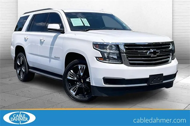 White 2018 Chevrolet Tahoe LS for sale in Independence, MO