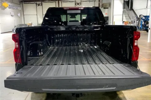 More photos of 2025 Chevrolet Silverado 1500 LT at Cable Dahmer Chevrolet of Independence, MO