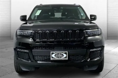 Photos of 2022 Jeep Grand Cherokee L Limited for sale in Independence, MO at Cable Dahmer Chevrolet of Independence