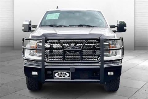 Photos of 2019 Ford F-150 Lariat for sale in Independence, MO at Cable Dahmer Chevrolet of Independence
