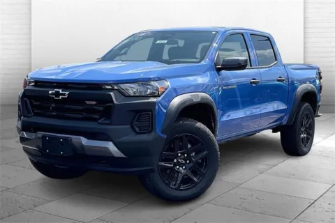 Photos of 2025 Chevrolet Colorado Trail Boss for sale in Independence, MO at Cable Dahmer Chevrolet of Independence