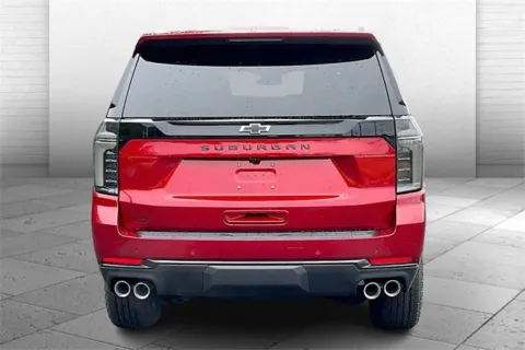 More photos of 2025 Chevrolet Suburban Z71 at Cable Dahmer Chevrolet of Independence, MO