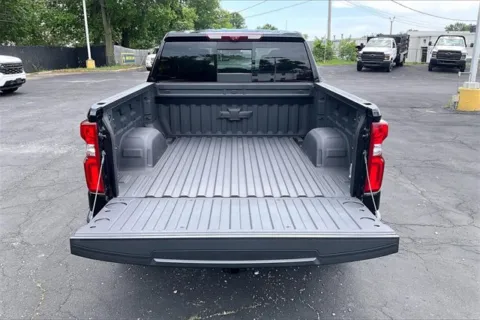 More photos of 2024 Chevrolet Silverado 1500 LTZ at Cable Dahmer Chevrolet of Independence, MO