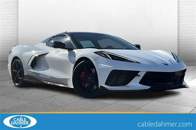 White 2021 Chevrolet Corvette Stingray 3LT for sale in Independence, MO