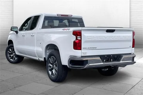 Another view of 2026 Chevrolet Silverado 1500 LT for sale in Independence, MO at Cable Dahmer Chevrolet of Independence