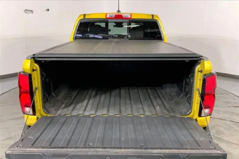 More photos of 2023 Chevrolet Colorado Z71 at Cable Dahmer Chevrolet of Independence, MO