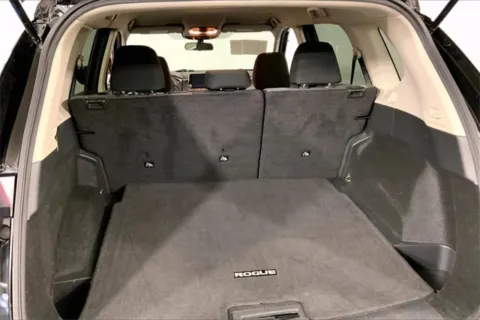 More photos of 2023 Nissan Rogue SV at Cable Dahmer Chevrolet of Independence, MO