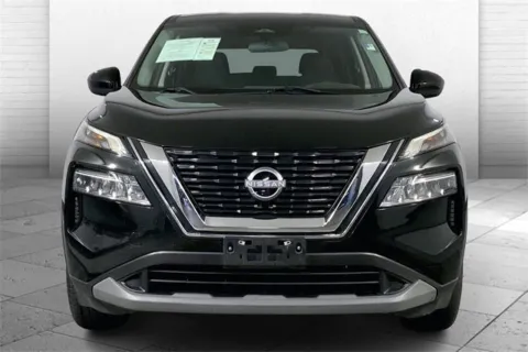 Photos of 2023 Nissan Rogue SV for sale in Independence, MO at Cable Dahmer Chevrolet of Independence