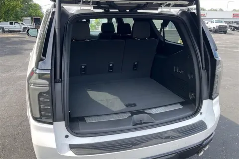 More photos of 2025 Chevrolet Suburban RST at Cable Dahmer Chevrolet of Independence, MO