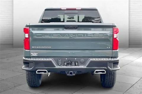 More photos of 2025 Chevrolet Silverado 1500 LT Trail Boss at Cable Dahmer Chevrolet of Independence, MO