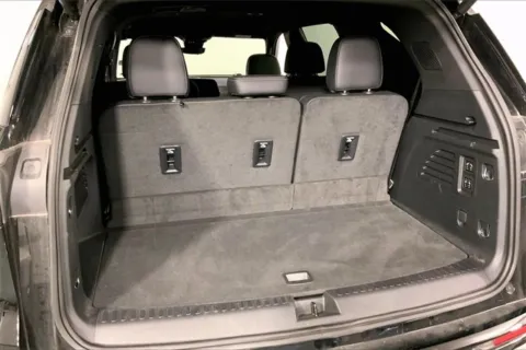 More photos of 2024 Chevrolet Traverse Premier at Cable Dahmer Chevrolet of Independence, MO