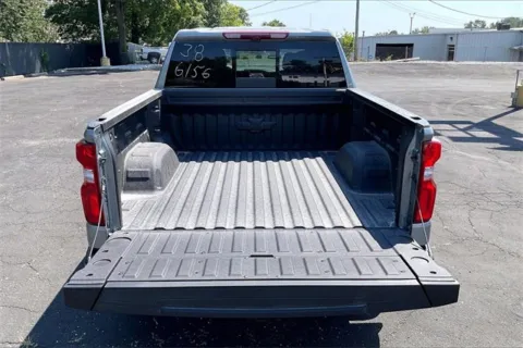 More photos of 2026 Chevrolet Silverado 1500 High Country at Cable Dahmer Chevrolet of Independence, MO