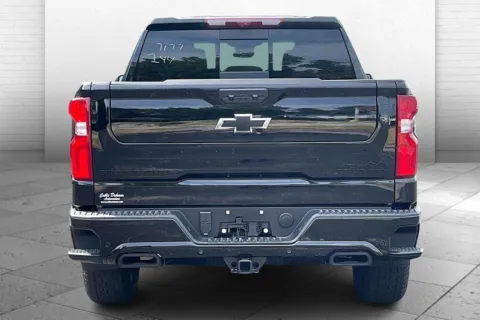 More photos of 2026 Chevrolet Silverado 1500 High Country at Cable Dahmer Chevrolet of Independence, MO
