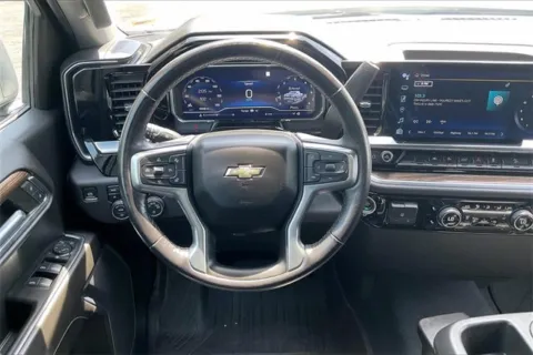 More photos of 2022 Chevrolet Silverado 1500 LT at Cable Dahmer Chevrolet of Independence, MO