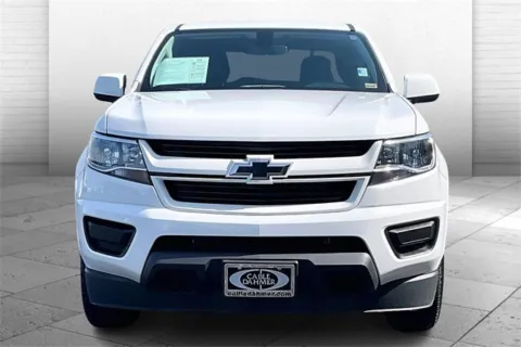Photos of 2020 Chevrolet Colorado WT for sale in Independence, MO at Cable Dahmer Chevrolet of Independence