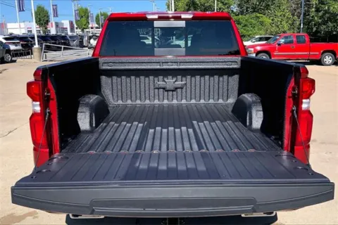More photos of 2025 Chevrolet Silverado 1500 RST at Cable Dahmer Chevrolet of Independence, MO