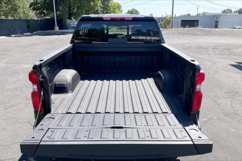 More photos of 2026 Chevrolet Silverado 1500 High Country at Cable Dahmer Chevrolet of Independence, MO
