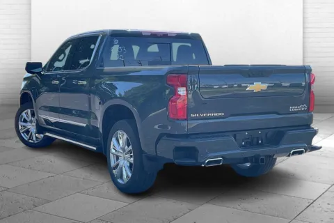 Another view of 2026 Chevrolet Silverado 1500 High Country for sale in Independence, MO at Cable Dahmer Chevrolet of Independence