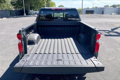 More photos of 2026 Chevrolet Silverado 1500 High Country at Cable Dahmer Chevrolet of Independence, MO